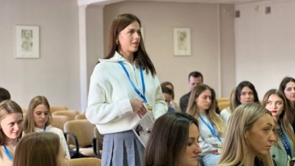 Представители здравоохранения Брестчины принимают участие в курсах молодежного профактива ФПБ в «Логойском»